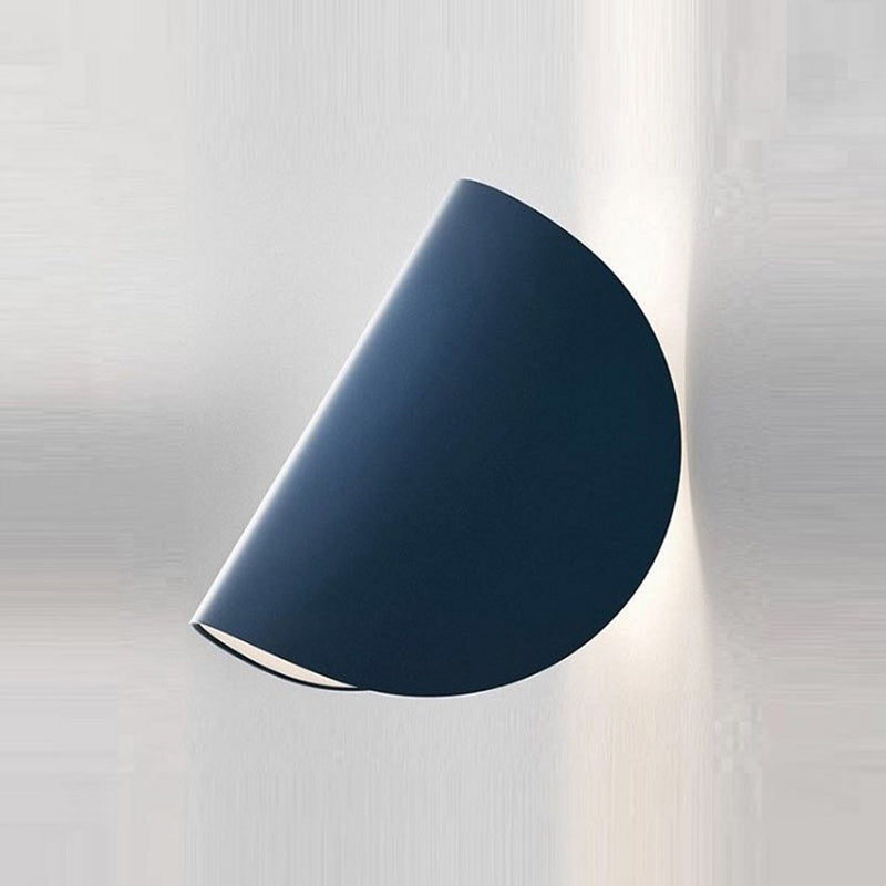 LUMINAIRE – Vibrant Modern Wall Light Fixture