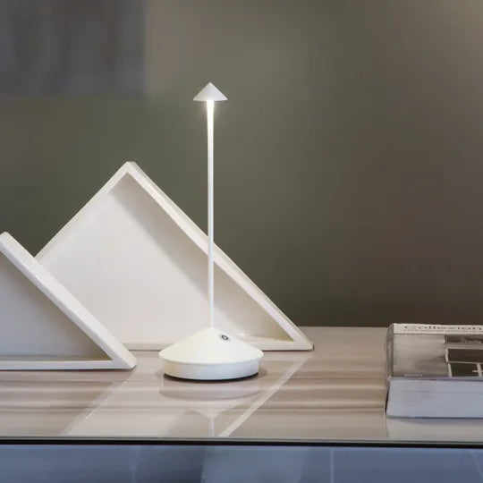 LUMINAIRE – Elegant Waterproof LED Table Lamp