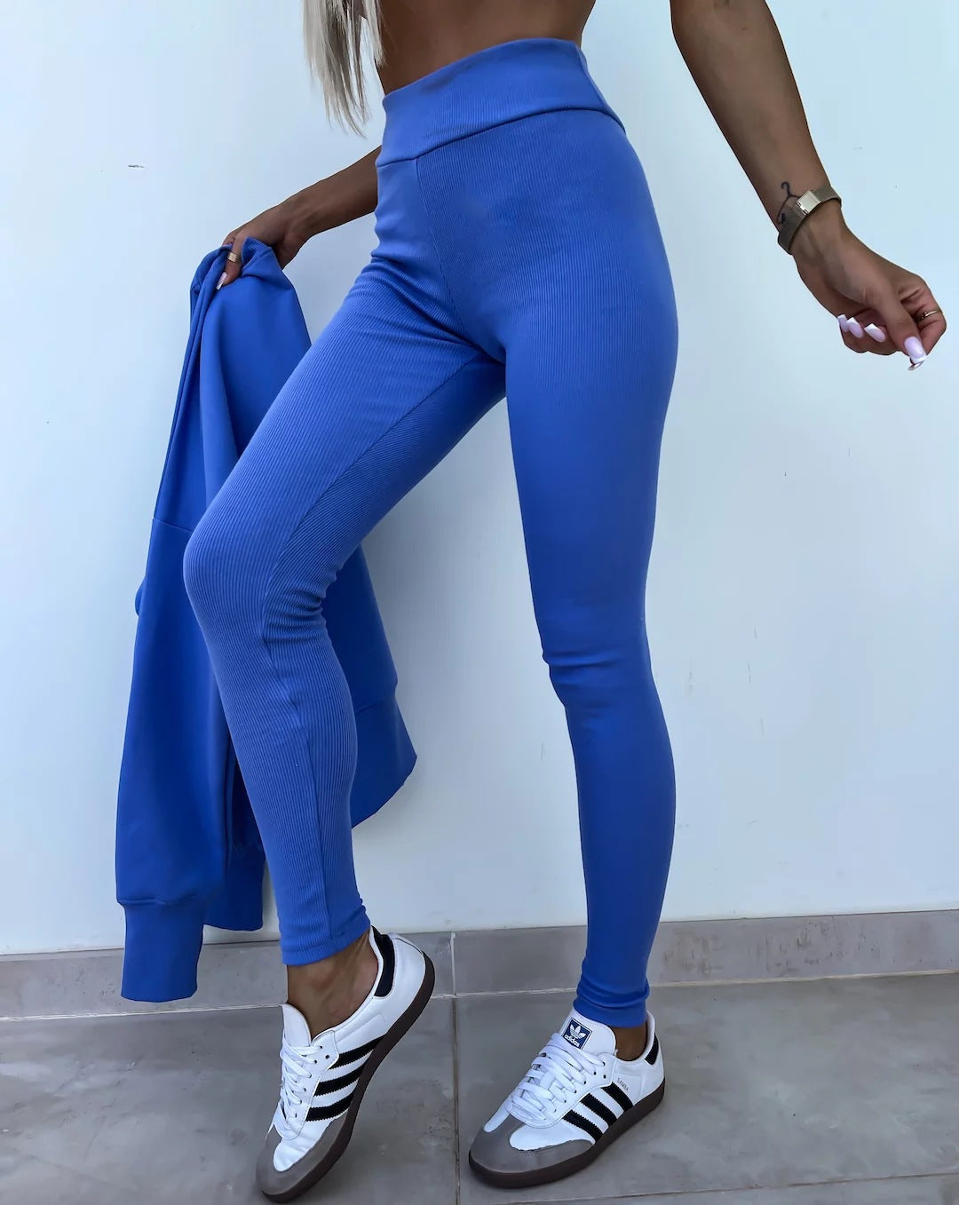 Cozy Women's Long Sleeve Winter Suit