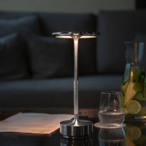 LUMINOUS – Modern Wireless Smart Table Lamp