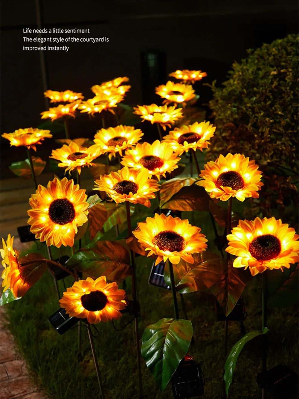 SUNSHINE BLOOM – Realistic Solar-Powered Garden Lamp