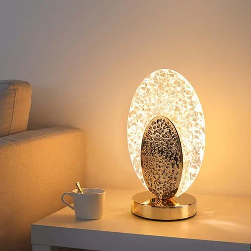 LUMINAIRE – Elegant Wireless Peacock Table Lamp