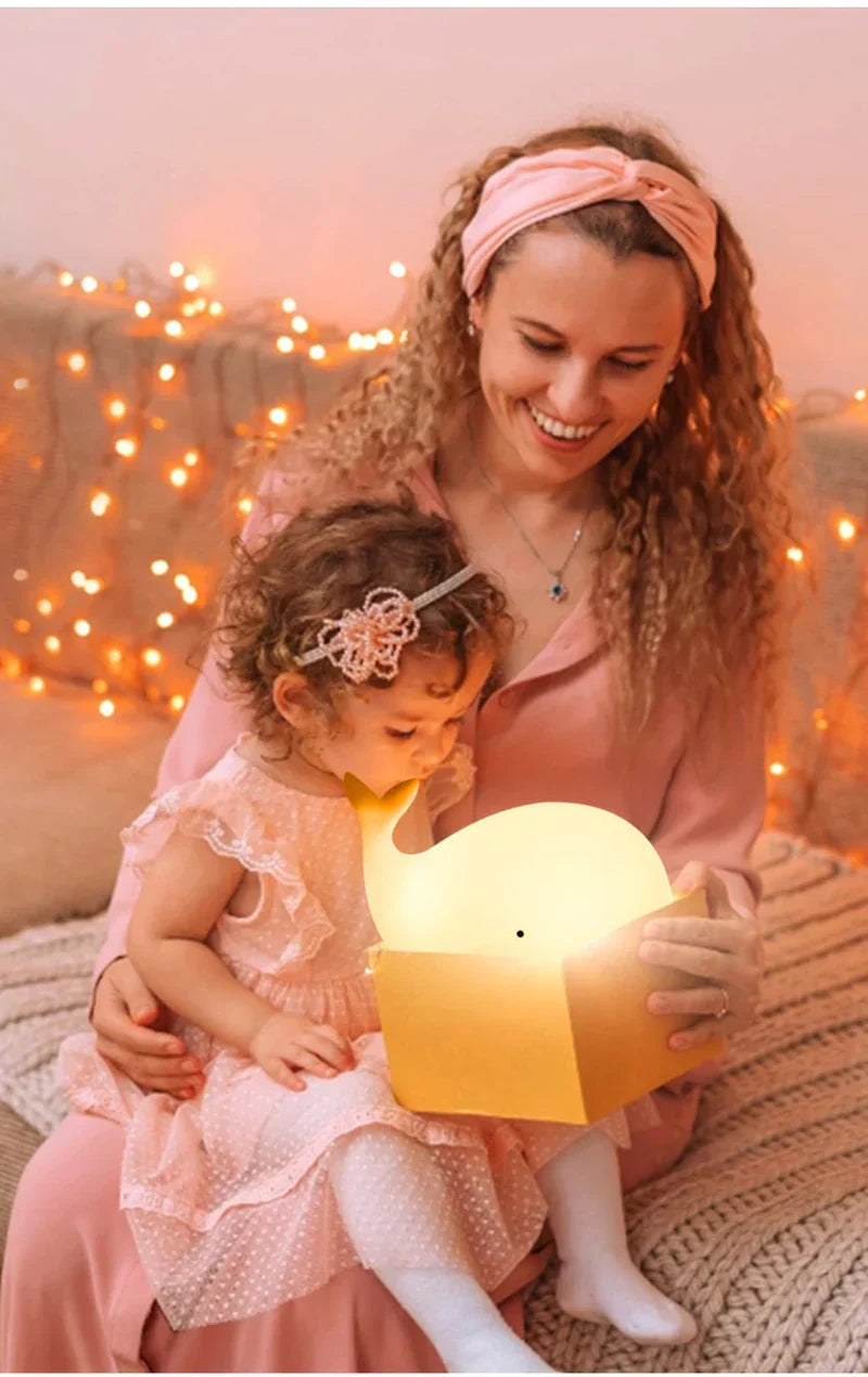 LUMIWHALE – Soothing Color-Changing Night Light