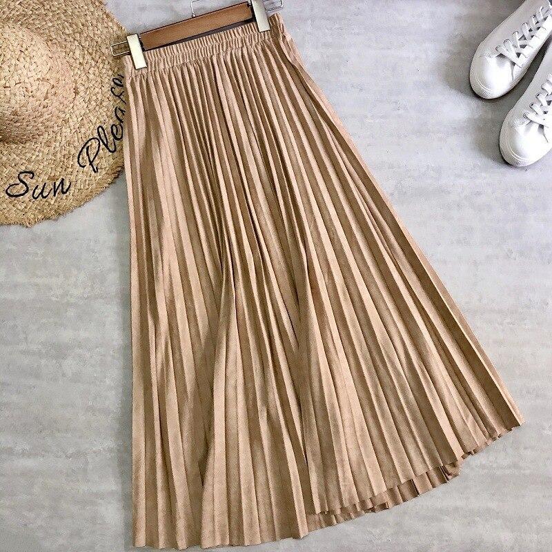 Versatile Mid-Length Pleated Skirt Collection